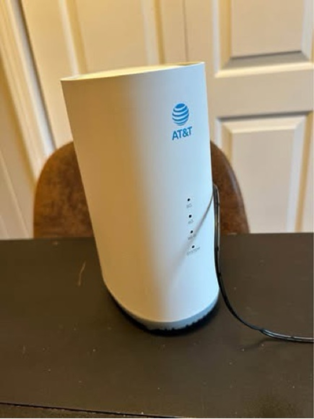AT&T White Wireless Router - Sleek Cylinder Design